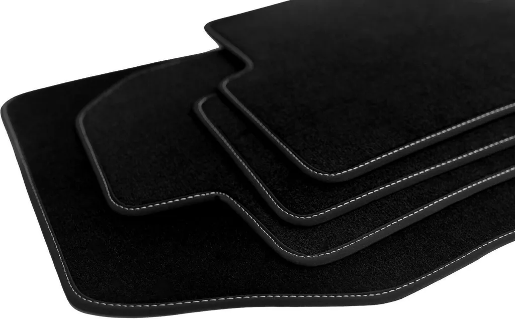 Set Tappeti Velluto per Mini R50: Design Su Misura e Comfort