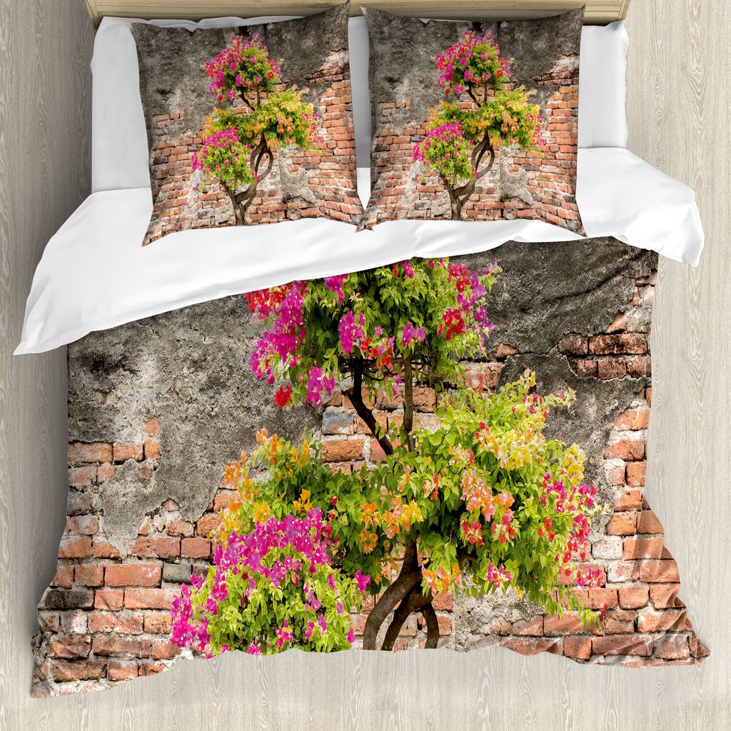 ABAKUHAUS Ziegelwand Bettbezug, Blühend Baum-Wand, Milbensicher Allergiker geeignet mit Kissenbezügen, 155 cm x 220 cm - 80 x 80 cm, Mehrfarbig