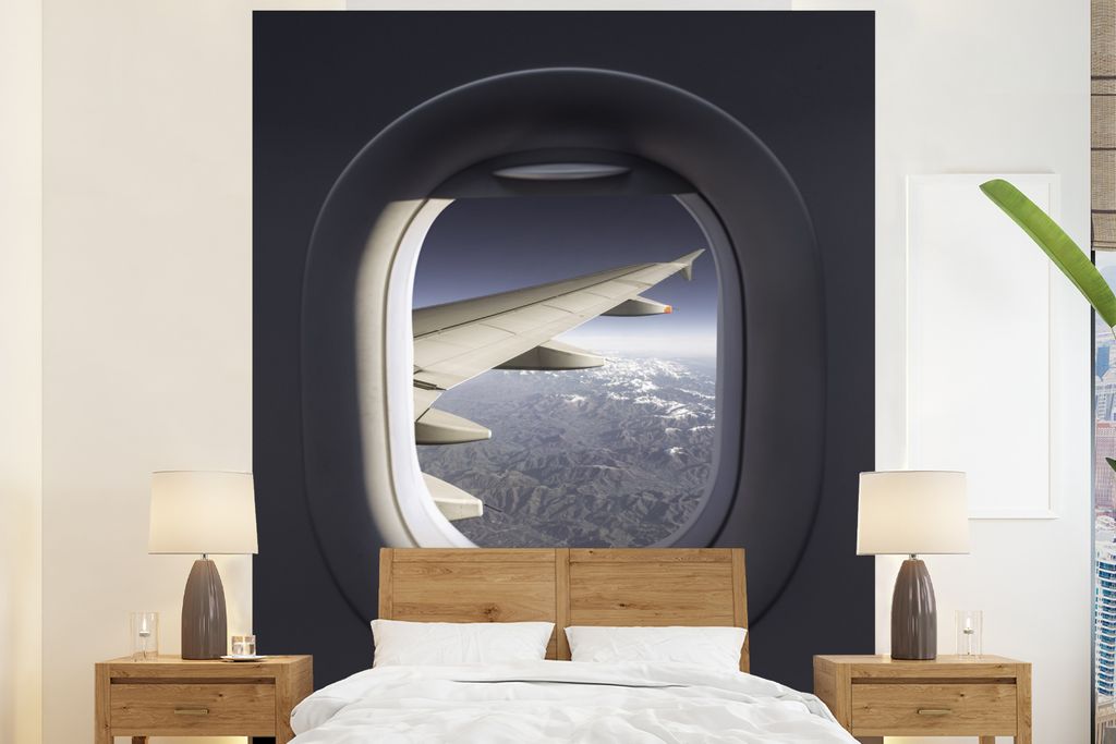 MuchoWow Fototapete für Wohnzimmer oder Schlafzimmer Wandtapete Vinyl Motivtapete Blick aus einem Flugzeugfenster - 210x260 cm - Wand Tapete