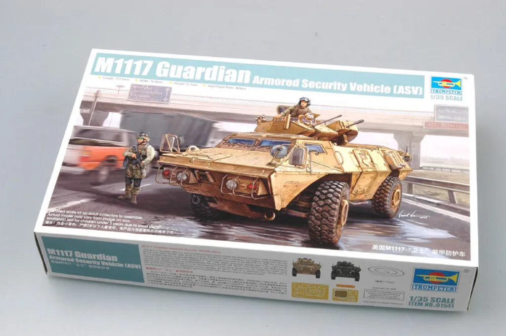 Maquette Militaire M1117 Guardian ASV Véhicule de Sécurité Blindé