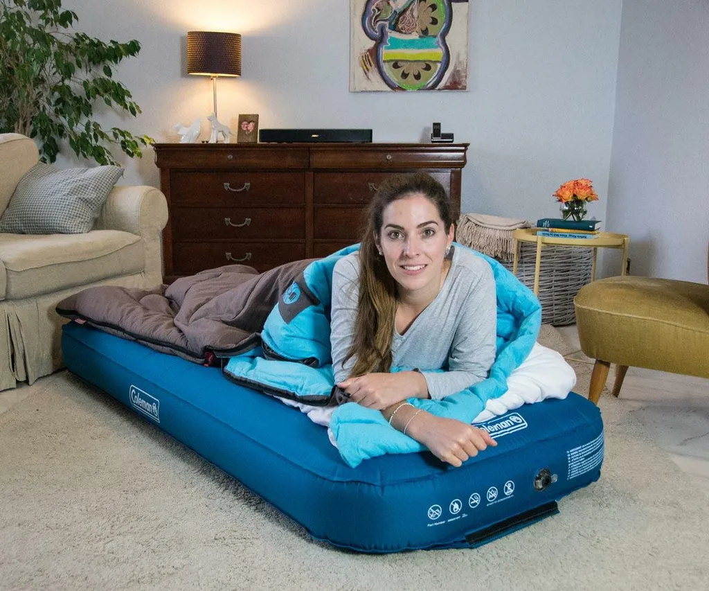 Lit de Camp Gonflable Coleman Extra Durable Solo Résistant et Compact