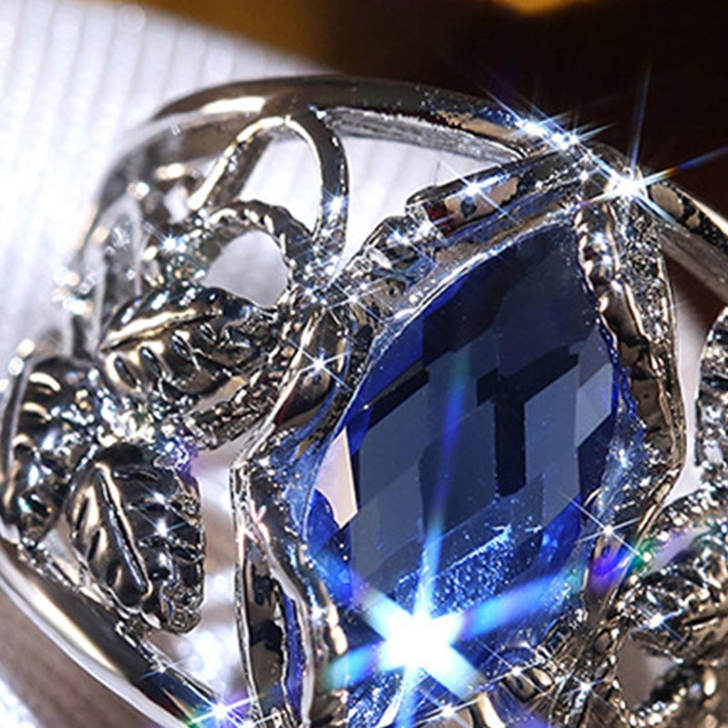 Frauen Ring Exquisite Verarbeitung Allergenbeständige Legierung Retro Blumenzweig Fingerring Hochzeitszubehör