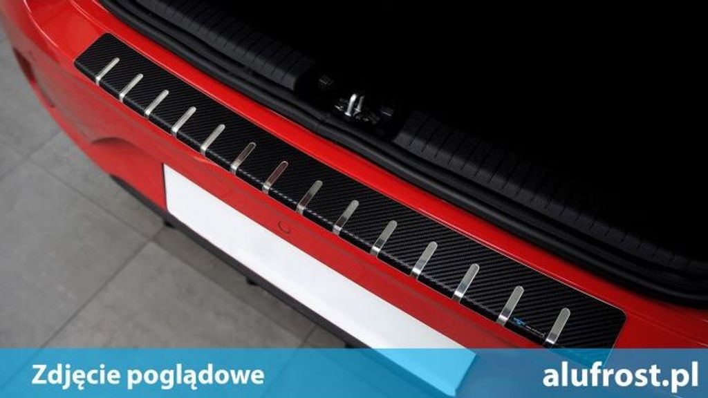 Schutzleiste für die Kofferraumkante Škoda Yeti 2009-2013 (Carbonfolie)