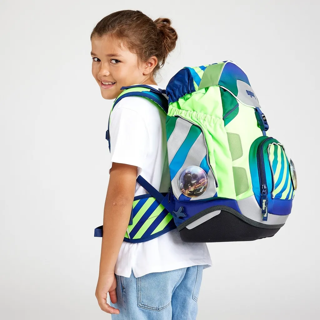 Fini le mal de dos avec le Sac d'école ergobag Neon Pack-Set Ergonomique - 19