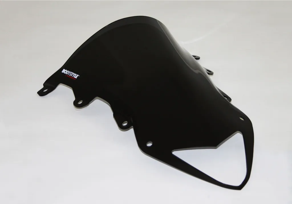 Réduisez les Turbulences avec le Pare-brise Bodystyle Racing en Perspex