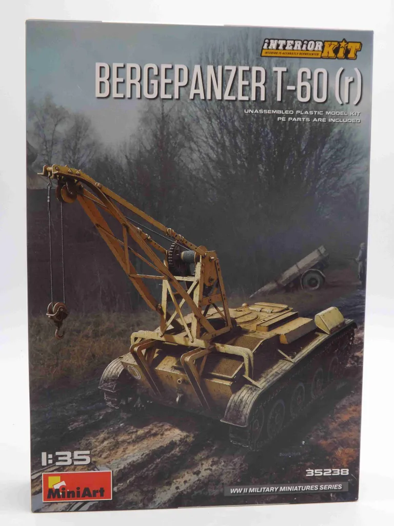 Char de dépannage T-60(r) MiniArt 35238 avec aménagement intérieur 1:35