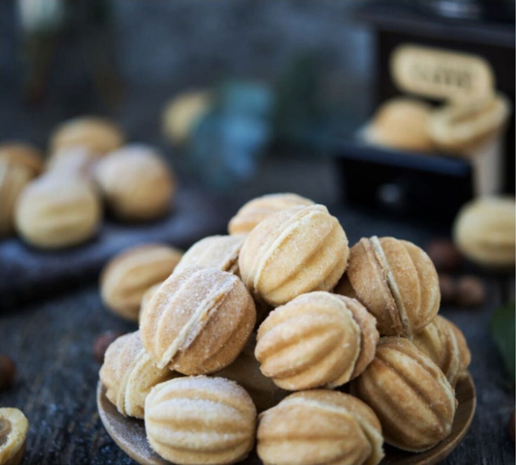 Nusswaffeleisen Nussbäcker für 24 Nusshälften Elektrischer Produktbild 4