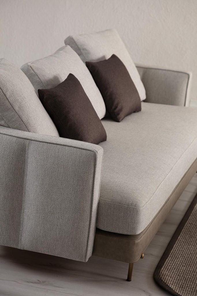 Sofa 3 Sitzer Design Couch Möbel Stil Design Wohnzimmer Beiger