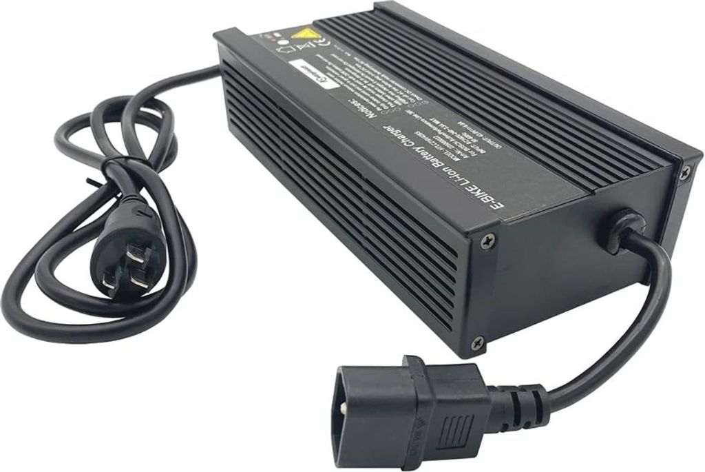 GO SOLID! Ladegerät kompatibel mit Bosch Active Performance 6A - 36V