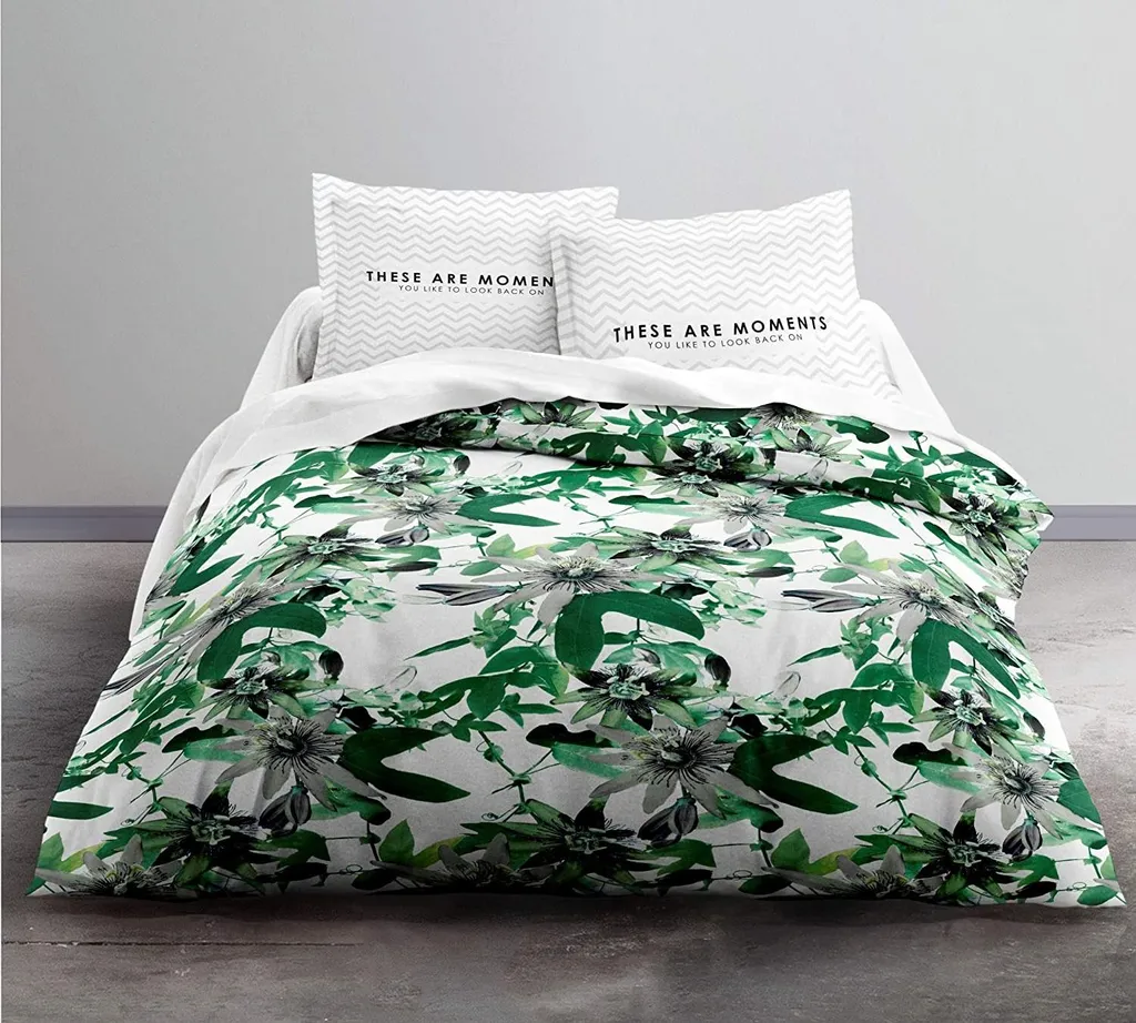 Parure housse couette Passiflore réversible au motif floral raffiné