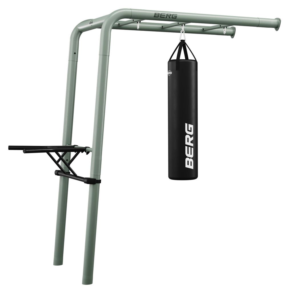 BERG PlayBase Wall Spielgerät Green mit Sports-Set