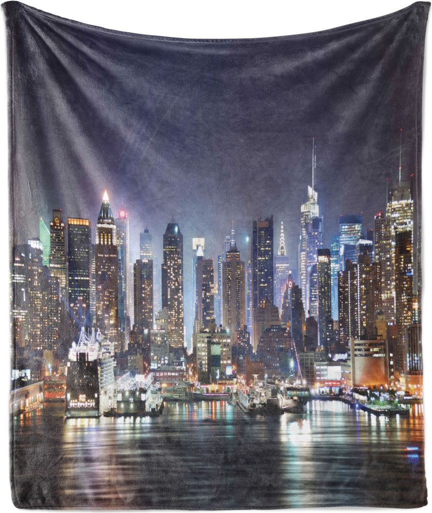ABAKUHAUS New York Weich Flanell Fleece Decke, Manhattan Skyline bei Nacht Wolkenkratzer Panorama auf Tranquil River Bild, 175 x 230 cm, Blau und O...