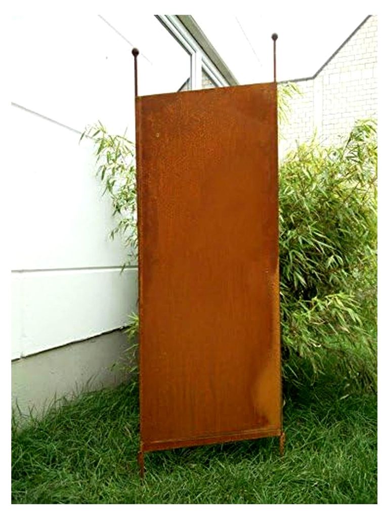 Sichtschutzwand aus Edelrost für den Garten