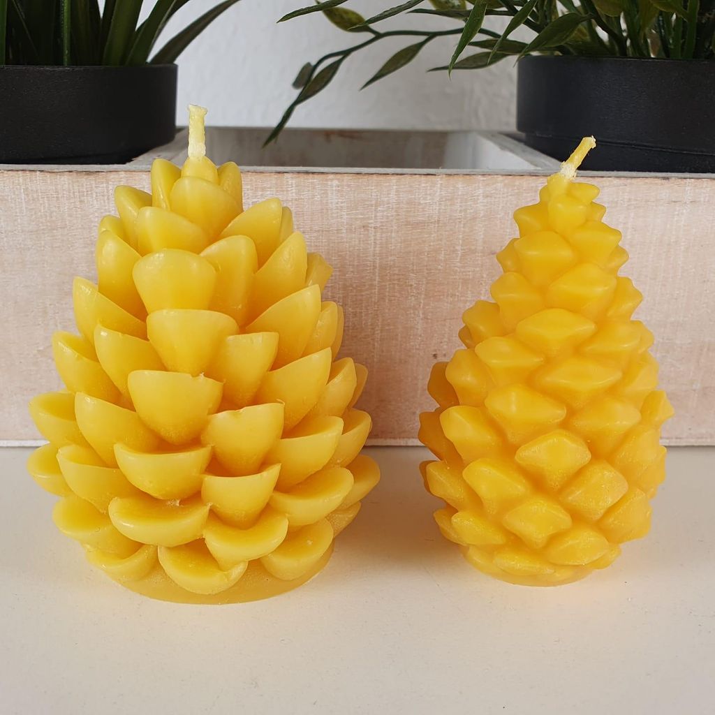 Bienenwachskerze Tannenzapfen Kerzen 2er Set 8 cm