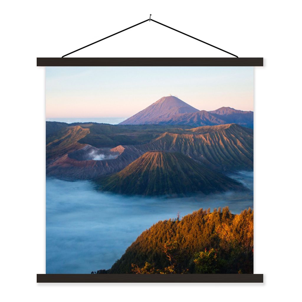 MuchoWow Textilposter Vulkan - Natur - Nebel 60x60 cm mit schwarzem Rahmen - Posteraufhänger