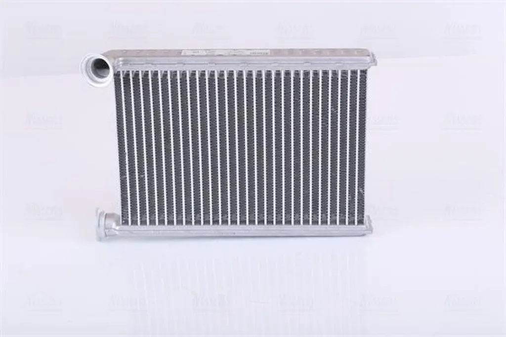 Stop aux Fuites de Chauffage avec le Radiateur NISSENS 707079 Opel