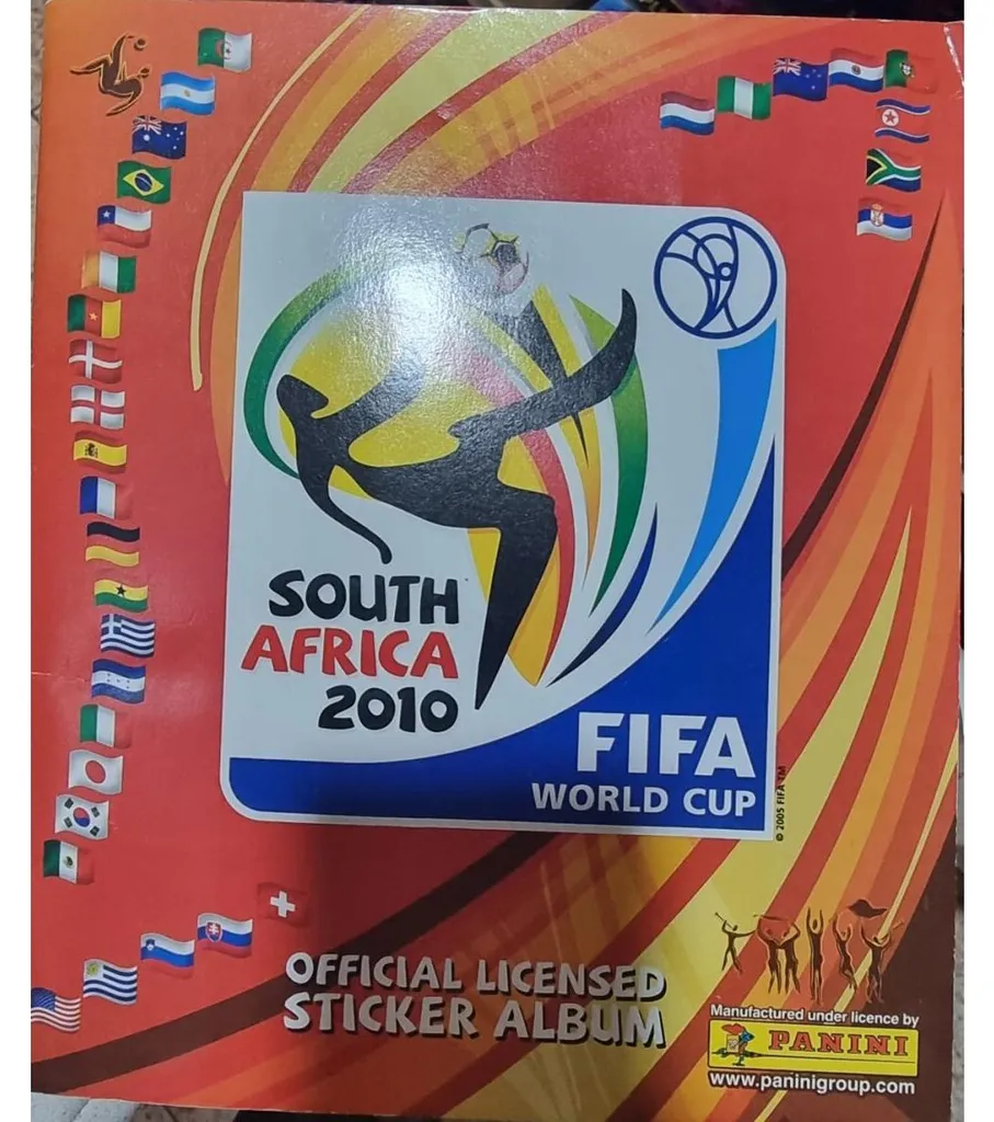 Cadeau nostalgie foot : Album complet Coupe du Monde 2010 Panini