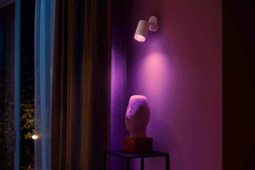 Philips Hue Fugato Spot Connecté White & Color Ambiance Blanc 1x4.2W - 4