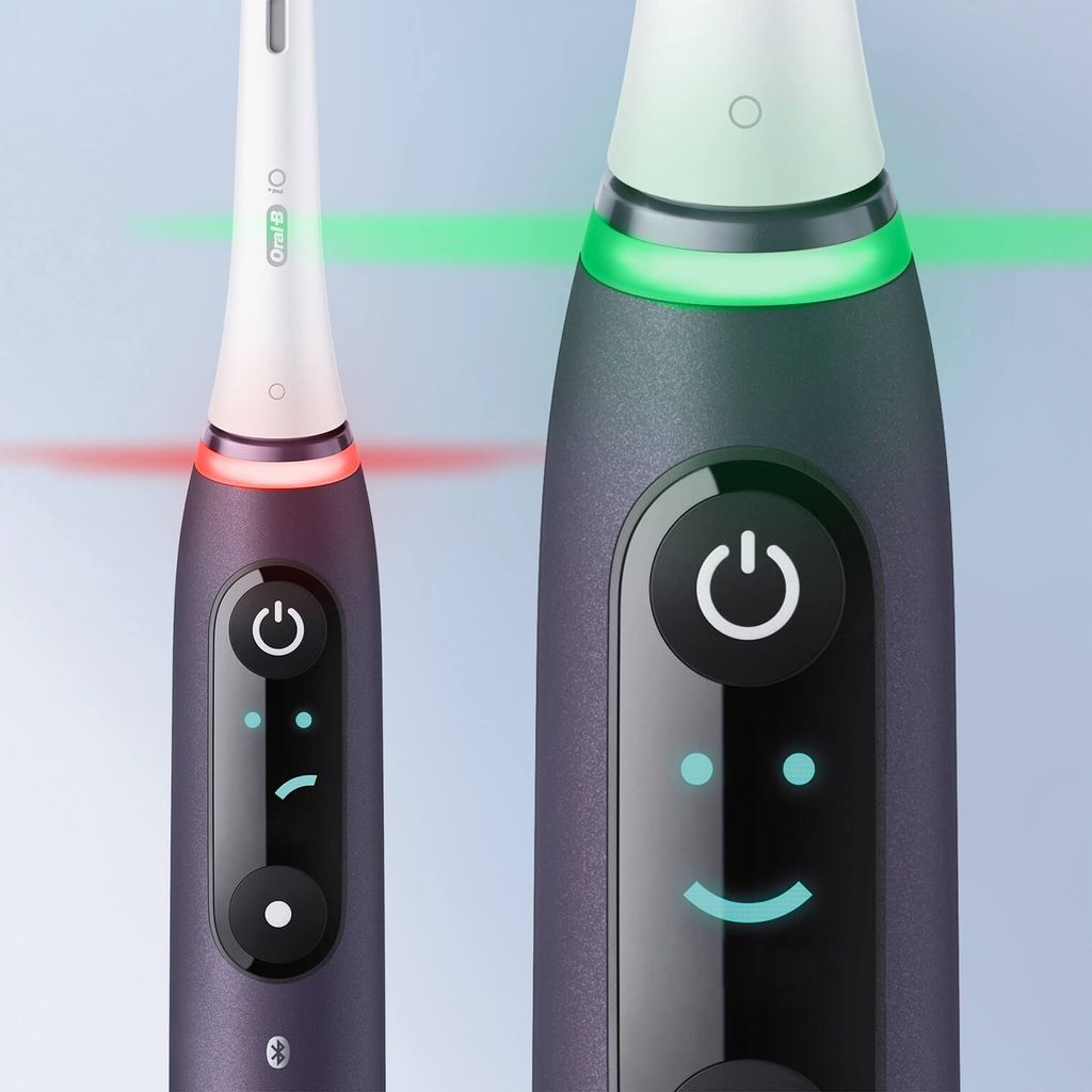Oral-B iO 8 Duo Elektrische Zahnbürsten, Reiseetui, white Produktbild 4