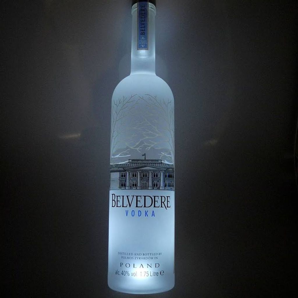 Belvedere Vodka Magnum mit Licht | Kaufland.de