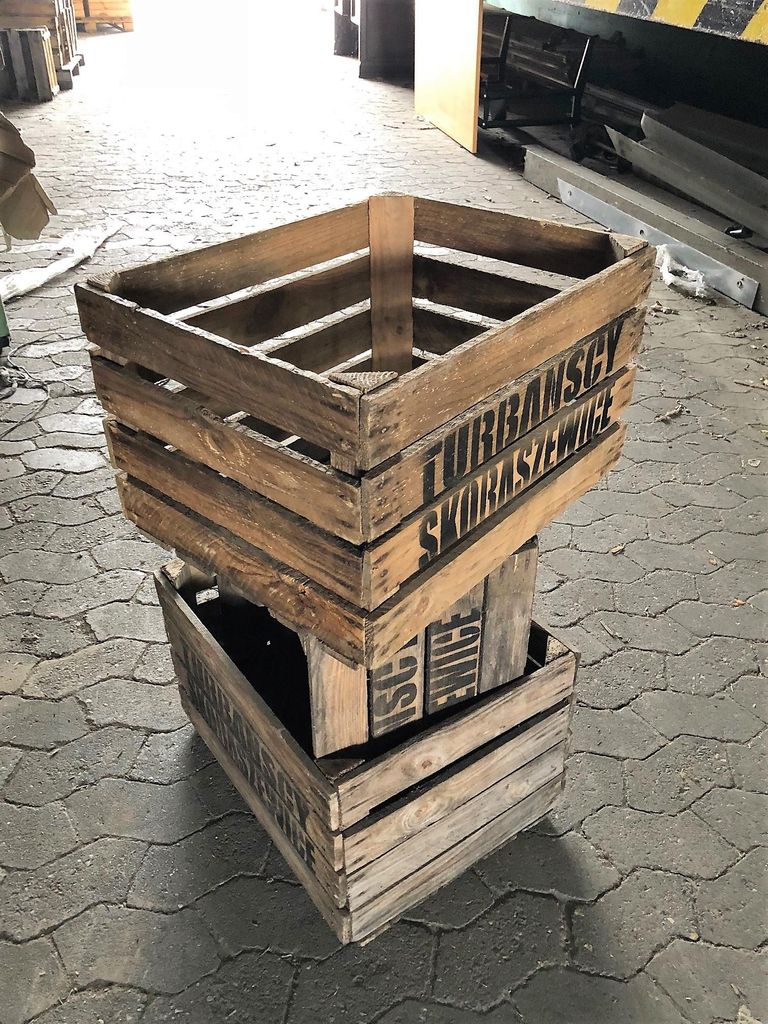 8 Massive Obstkisten "TS" weinkisten apfelkiste mit schöner Aufschrift