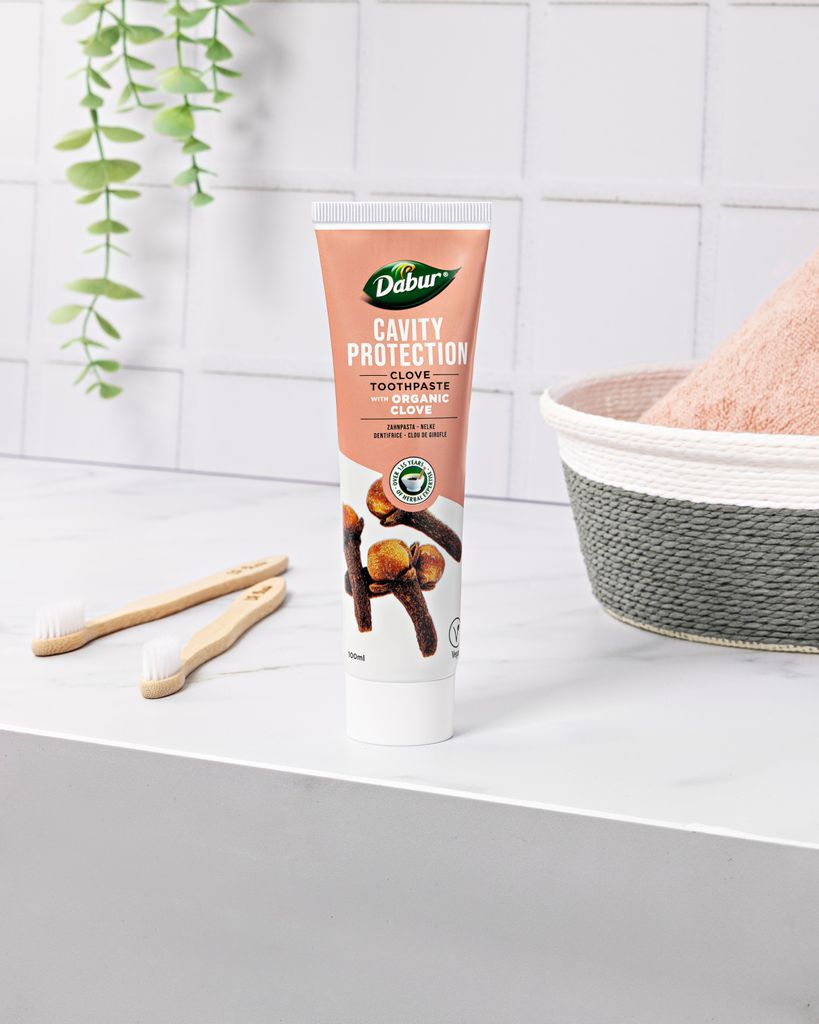 FLUORIDFREIE ZAHNPASTE GEGEN KARIES MIT NELKEN 100 ml – Produktbild 
