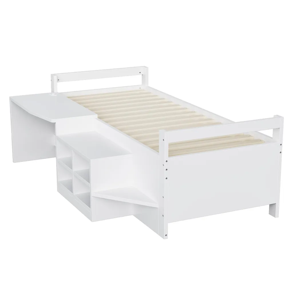 Lit superposé avec bureau pour optimiser une petite chambre d'enfant
