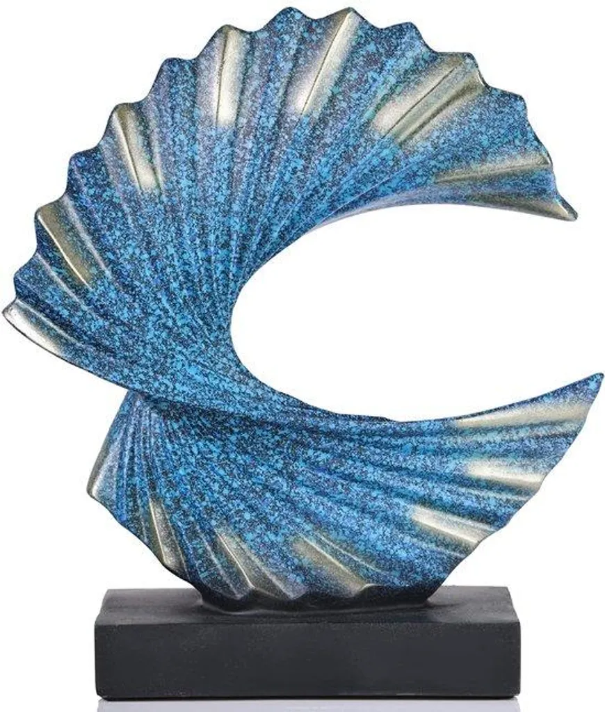 Sculpture moderne bleue pour dynamiser un salon trop terne ou vide