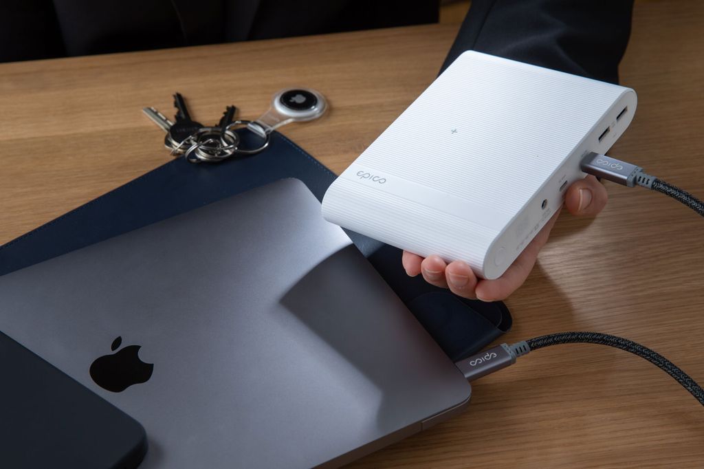 Epico Thunderbolt 4 1.5m geflochtenes Kabel - Space Grau