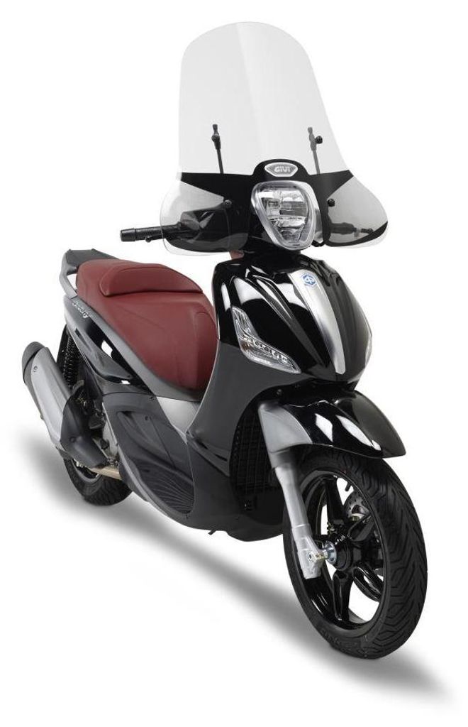 Parabrezza GIVI trasparente 47x72cm per PIAGGIO Beverly Immagine del prodotto 