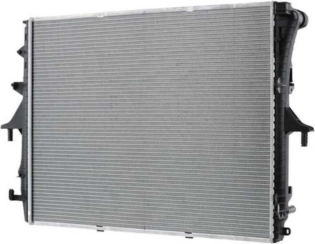 Kühler Motor Kühlrippen gelötet 712 - 558 mm HELLA für u.a. PORSCHE CAYENNE