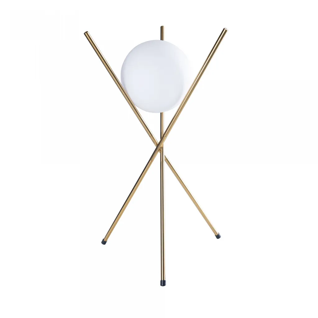 Lampe de table stable XENA - Finissez-en avec les luminaires fragiles