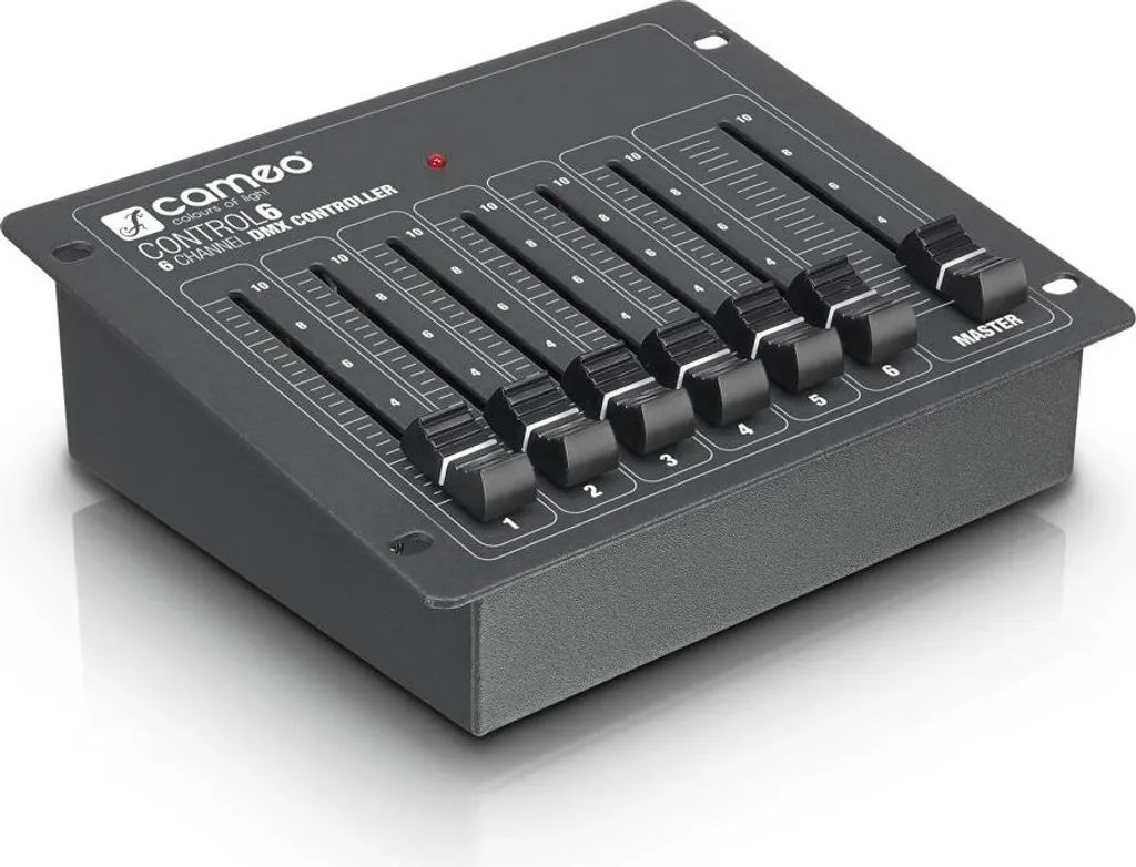 Cameo Control 6: Dimmer DMX Elegante per Fari LED e Luci d'Ambiente