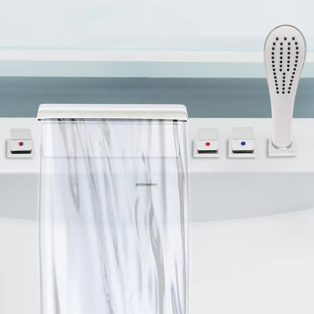 Robinet lavabo cascade argenté avec bec plat pour salle de bain design