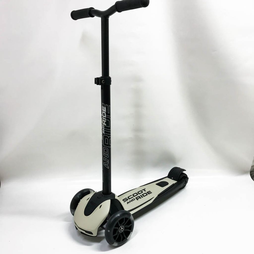 Scoot & Ride Highwaykick 5 LED kolobežka kolobežka Obrázok produktu 