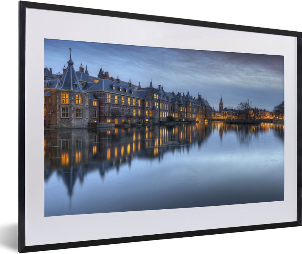 MuchoWow Gerahmtes Poster Den Haag - Fluss - Inneres Gericht 60x40 cm - Poster mit Schwarzem Bilderrahmen Wandposter Rahmen Foto Bilder - Schlafz...