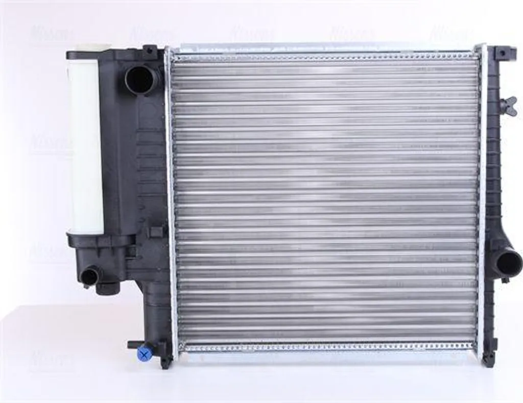 Radiateur Moteur NISSENS 60623 pour BMW Série 3 E36 E30 et Z3 E36