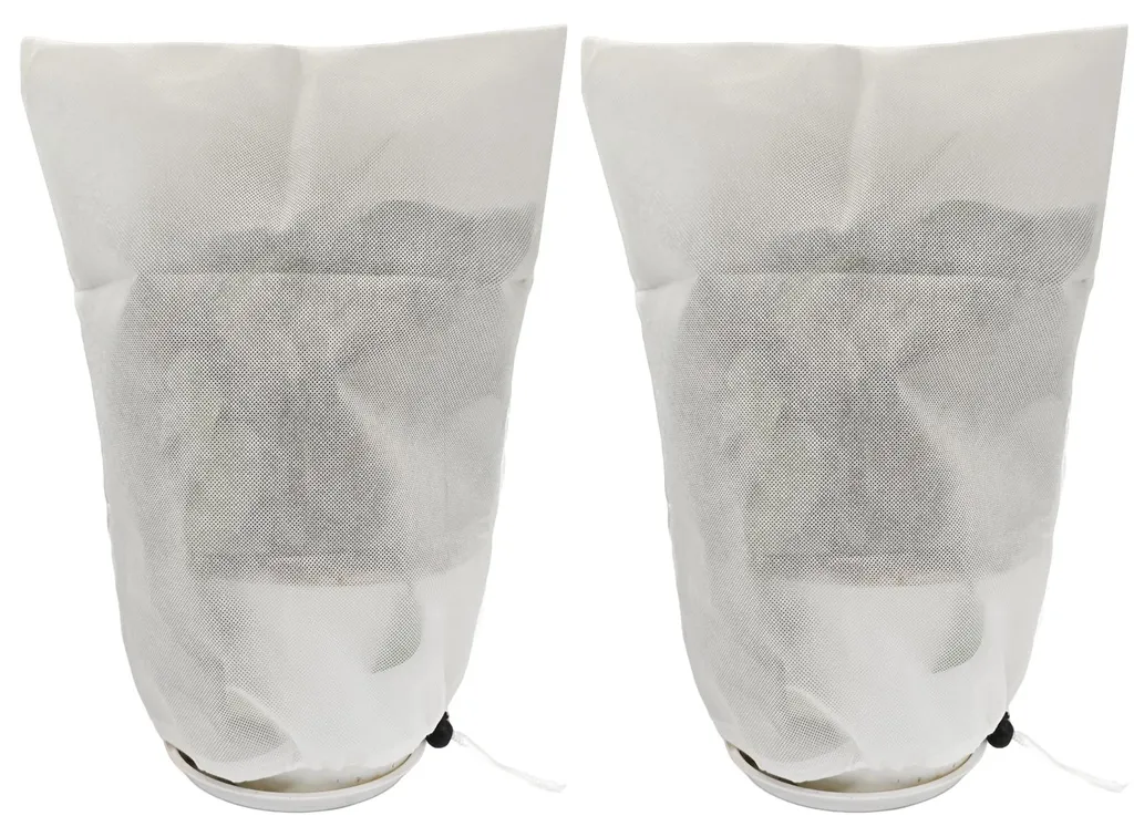 Évitez le gel de vos plantes avec ces 2 housses 30x40cm en non-tissé