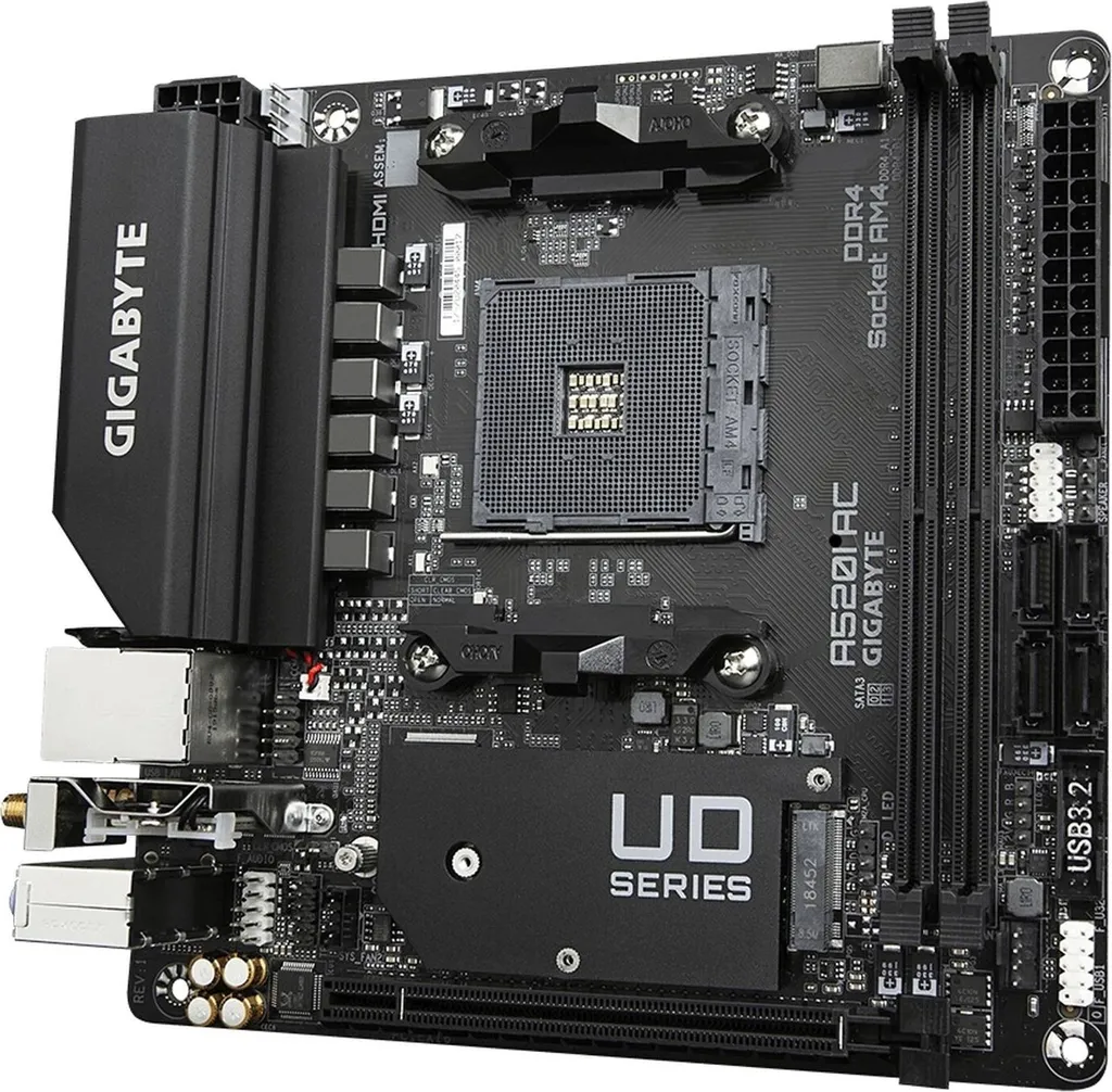 Gigabyte A520I AC Solution Compacte AM4 pour Supprimer l'Encombrement PC