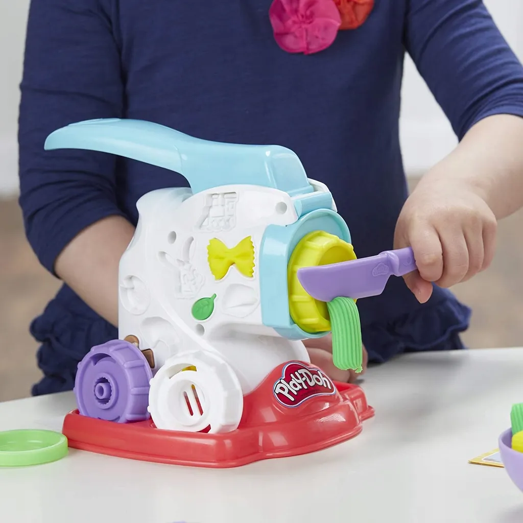 Play-Doh Kitchen Creations Super Chef Suite : Kit Complet 10 Pots Inclus - 7