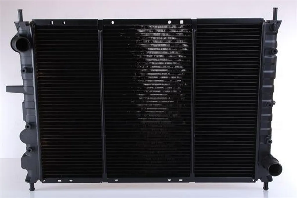Radiateur de refroidissement eau NISSENS 61791 Fiat Brava et Bravo