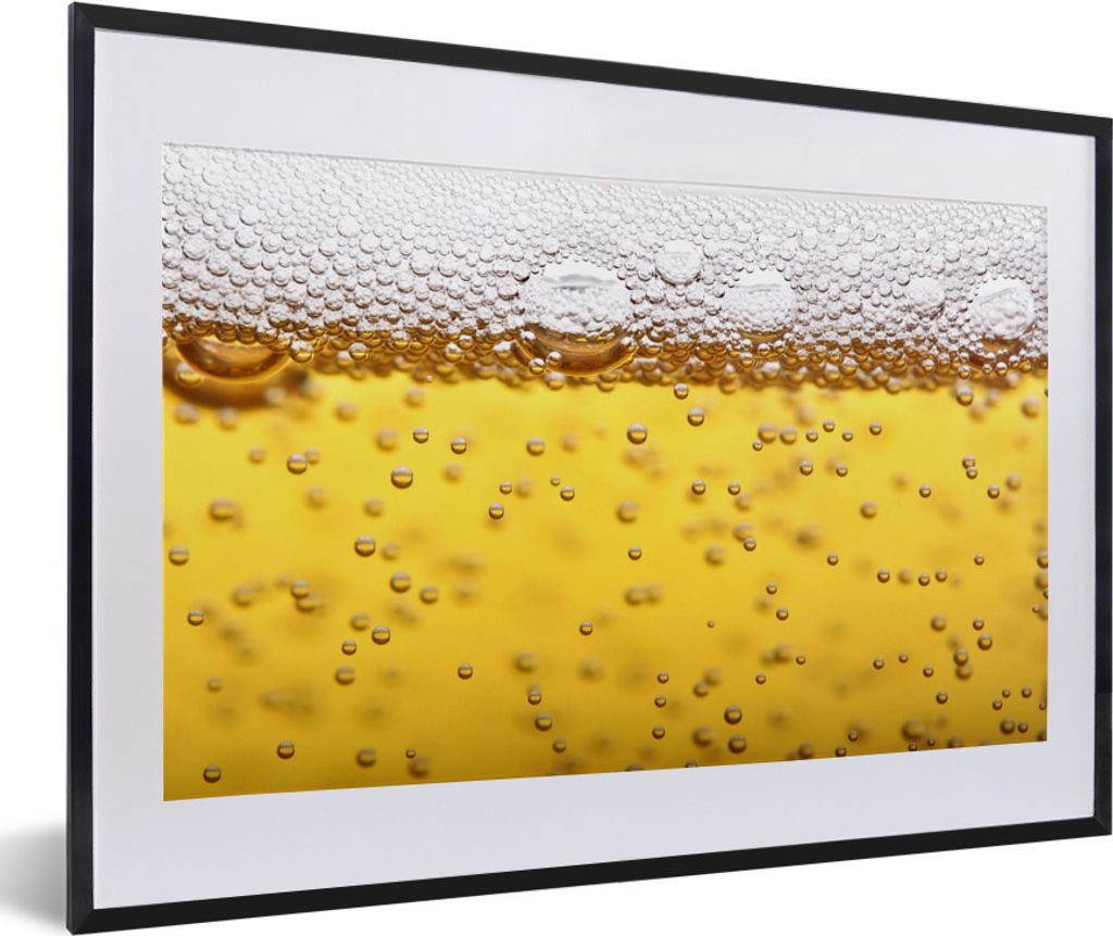 MuchoWow MuchoWow Gerahmtes Poster Bierblasen im Glas 60x40 cm - Poster mit zchwarzem Bilderrahmen - Schlafzimmer - Plakat in Rahmen - Drucken