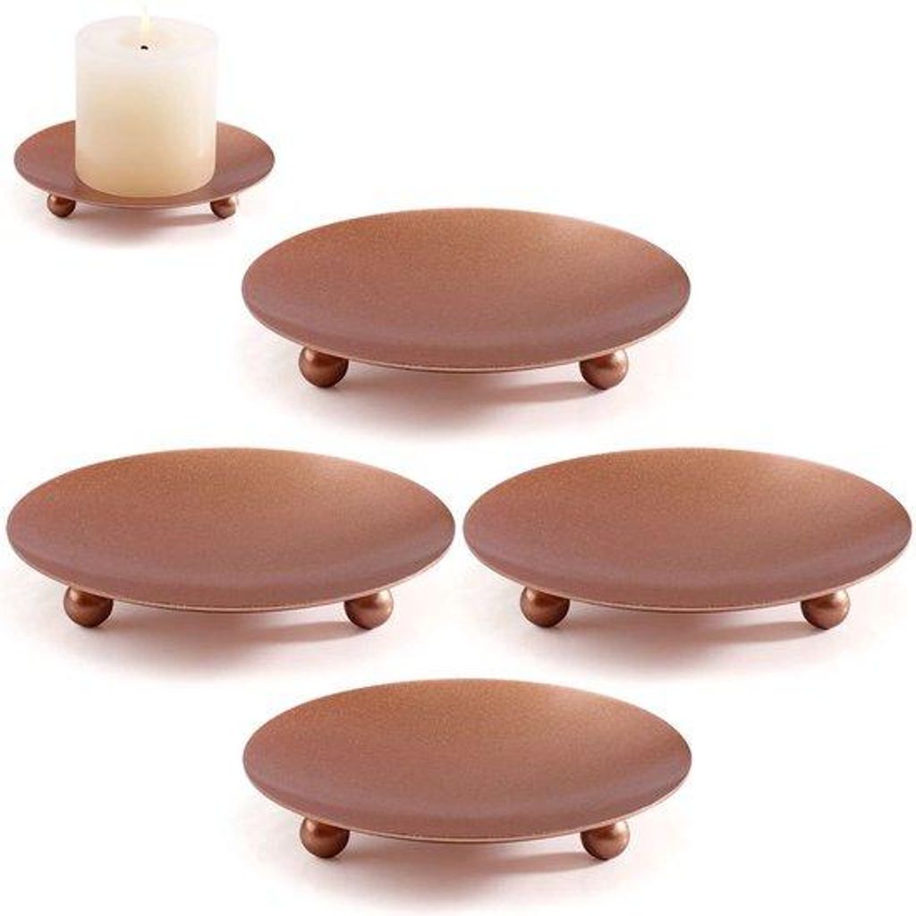 Smeedijzeren kandelaar 9 cm diameter met drie steunpoten, vintage stijl, decoratief voor woon en eetruimte.