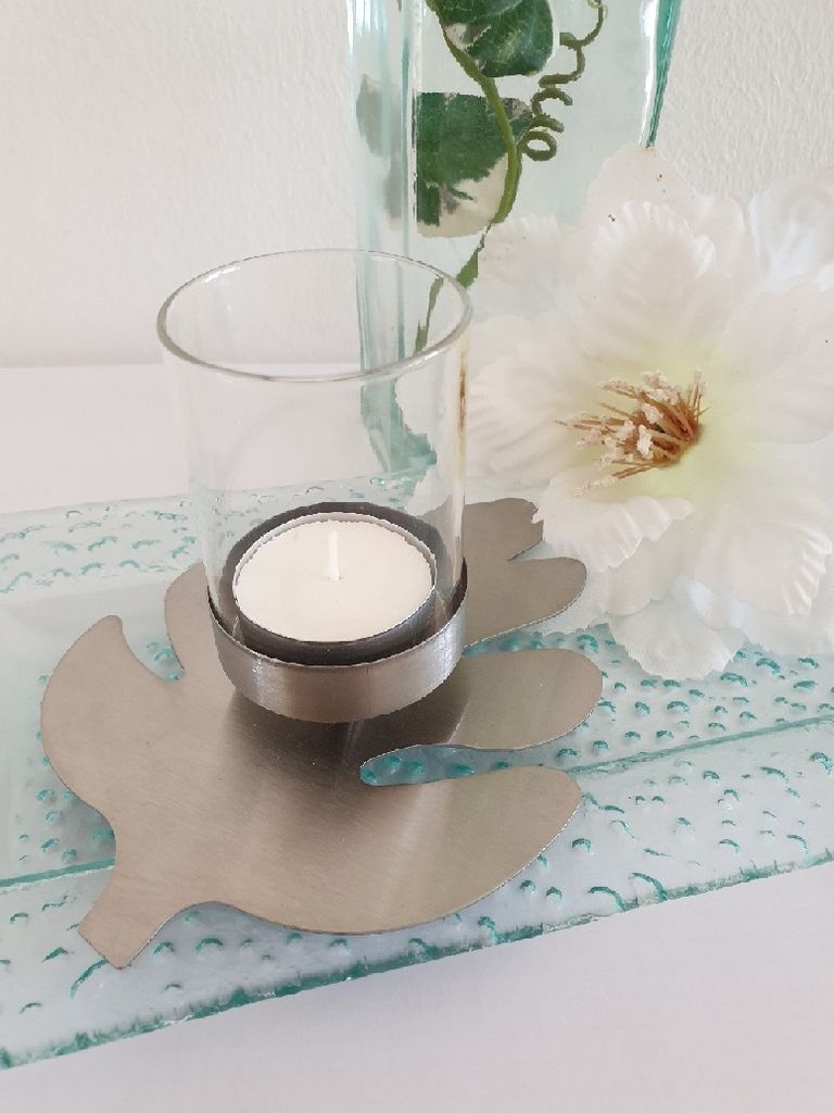 GI16 silberfarbend Teelichthalter Blatt