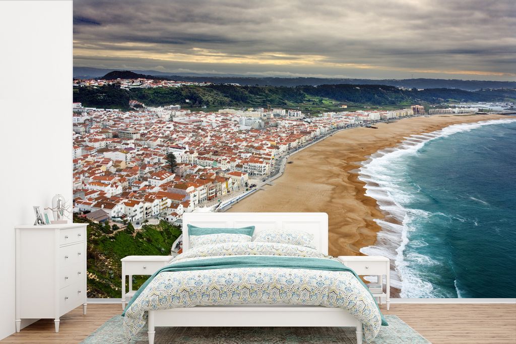 MuchoWow Fototapete für Wohnzimmer oder Schlafzimmer Wandtapete Vinyl Motivtapete Nazare - 525x350 cm - Das Hintergrundbild