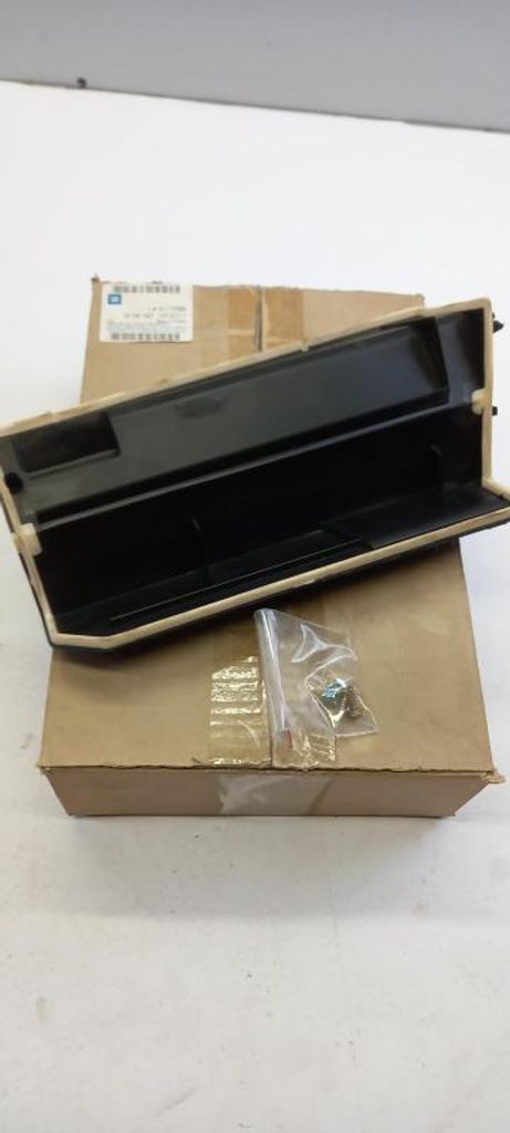 Original OE OPEL Clip 9117288