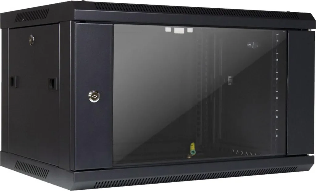 Gagnez de l'espace avec ce coffret mural 6U SMA-6406 pour serveur compact