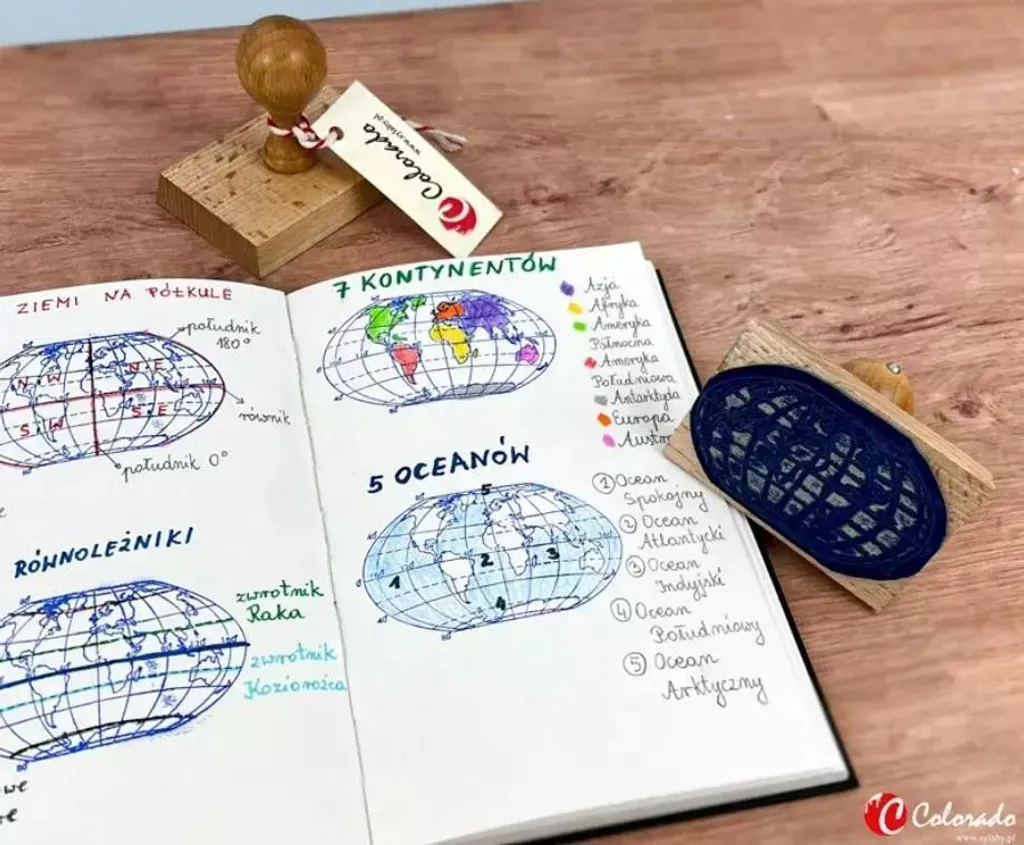 Tampon carte du monde continents et océans pour scrapbooking créatif