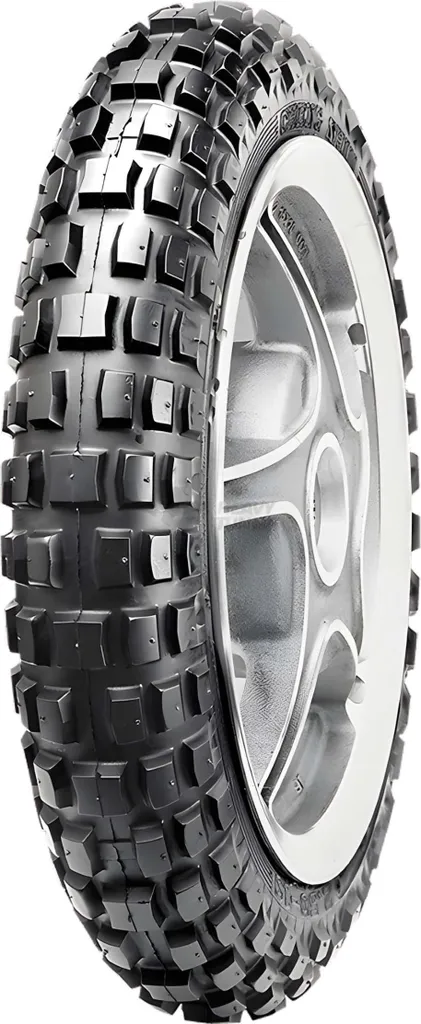 Pneu Avant 2.50-10 CST C-183A à Crampons pour une Adhérence Maximale TT
