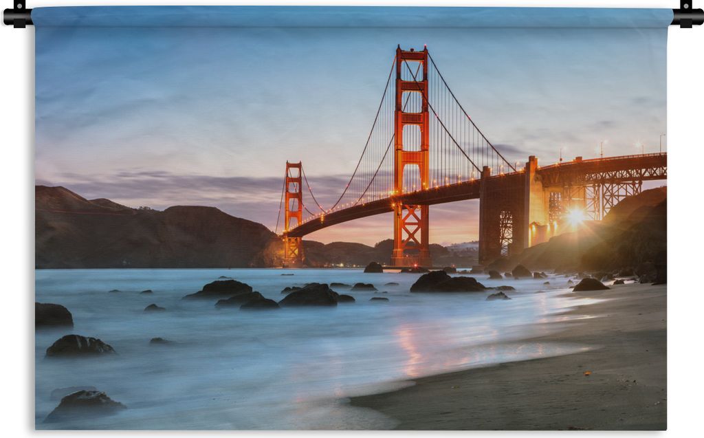 MuchoWow Wandteppich Wandbehang Golden Gate Bridge mit blauem Sonnenuntergang und blauem Wasser 60x40 cm Tapisserie Dekoration Wandtuch - Wanddek...